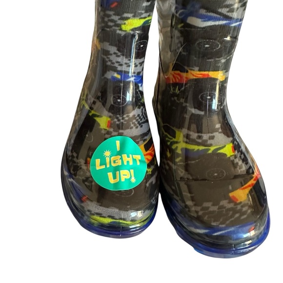 Western Chief Kids' Multicolor Truck Rain Light Up Boots - Picture 5 of 6